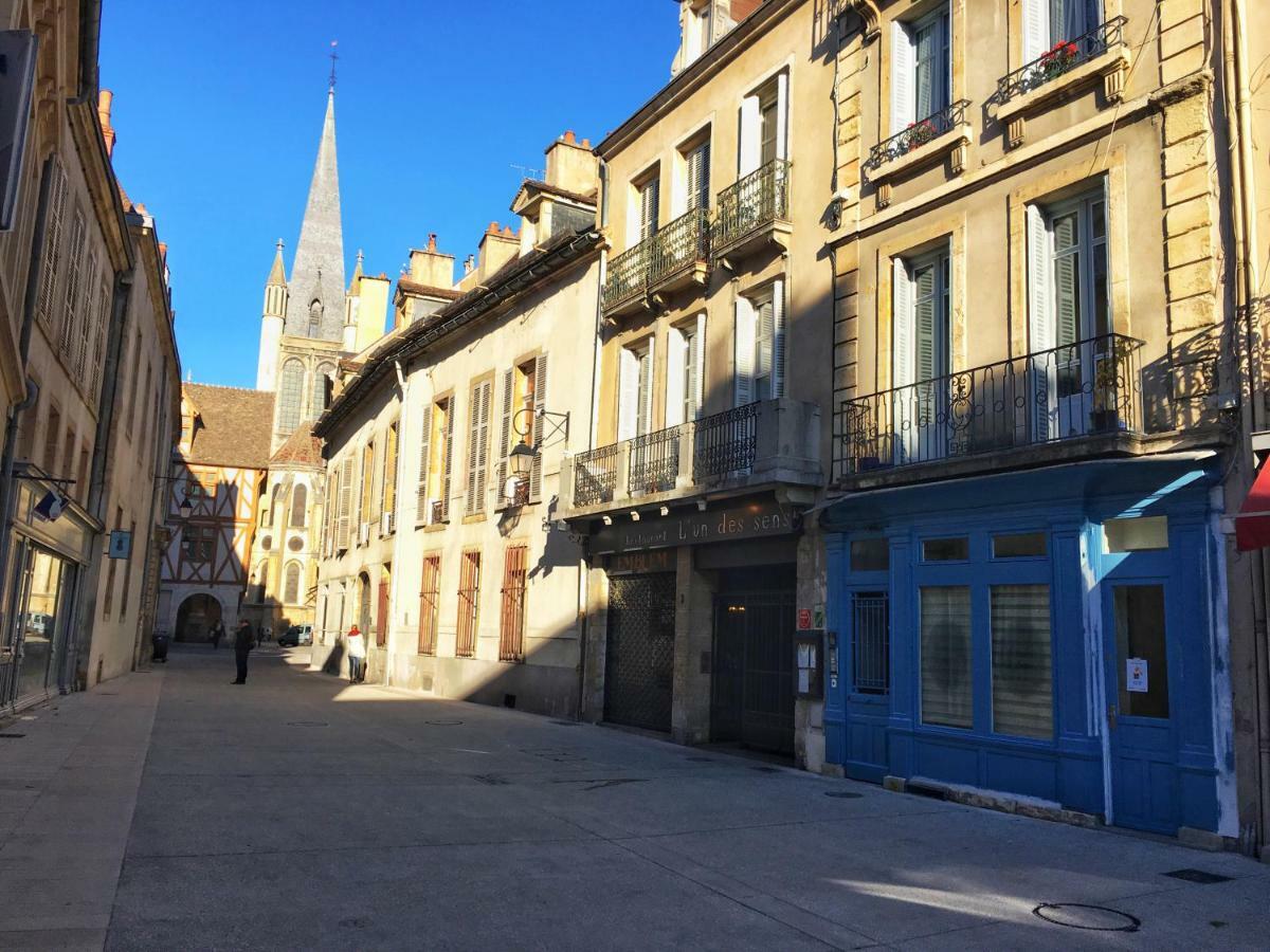 דירות Centre Historique Dijon - Le Patio מראה חיצוני תמונה